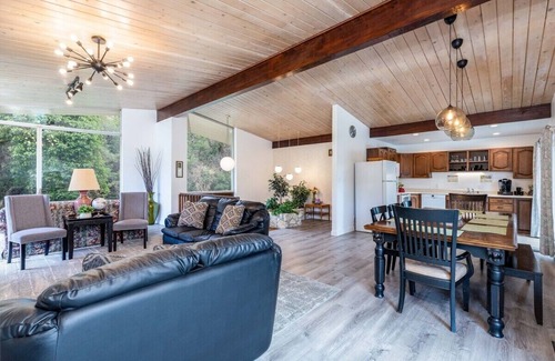 Sandy Apartment | Secluded cabin near Little Cottonwood Canyon, minutes from mountains and trails.