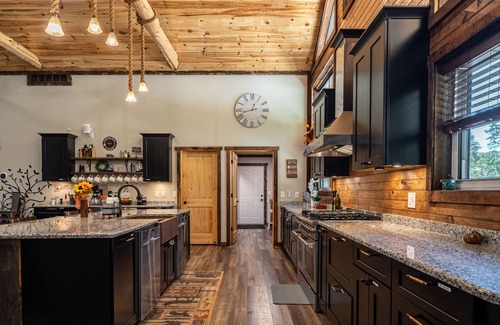 Ste Genevieve House | Secluded Cabin with Heated Pool, hot tub, fireplace & so much more