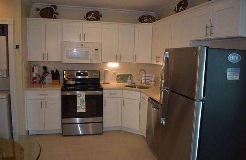 Wheeland Settlement Condo | Secluded Condo, Beautiful Turquoise water awaits you!