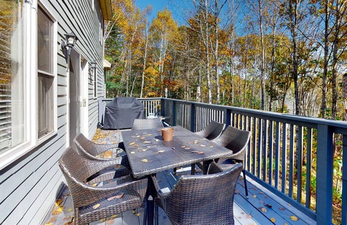 Boothbay House | Secluded, dog-friendly home with deck, grill & high-speed WiFi - quiet location