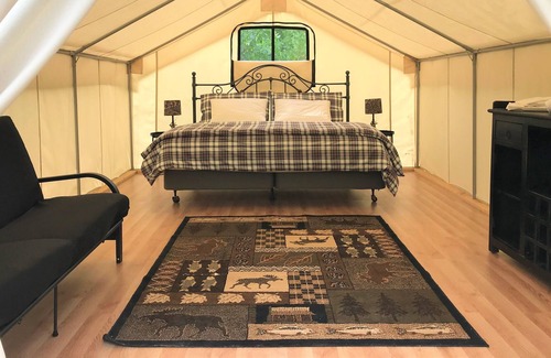St. Charles Cottage | Secluded Glamping Tent at Glamping St. Louis