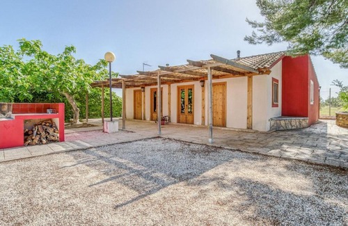 Moratalla House | Secluded Holiday Home in Murcia with Swimming Pool