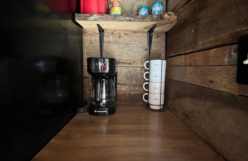 Osceola Cabin | Secluded Hunting & Fishing cabin in the Woods - Osceola, MO