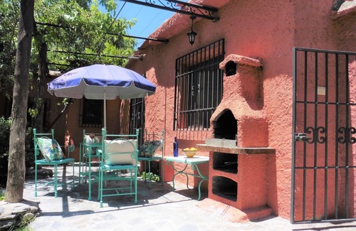 Orgiva Cottage | Secluded idyll! 5min walk to town: very private, pool, air-con.