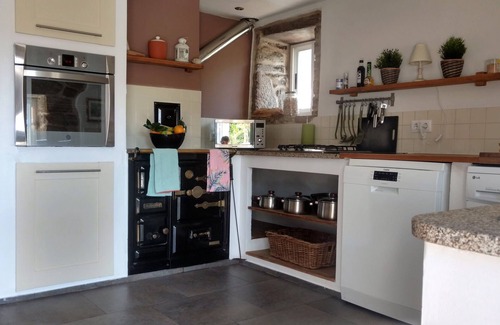 Chancelas House | Secluded, lovely stone country house.