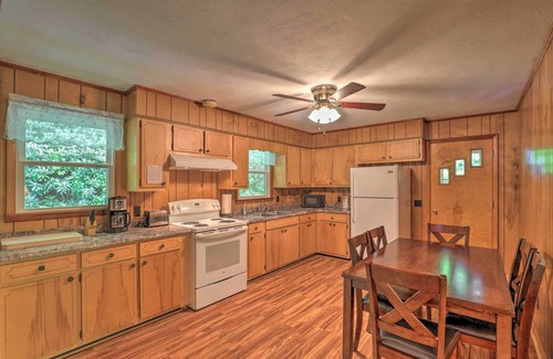 Marshall House | Secluded Marshall Cabin Near Appalachian Trail