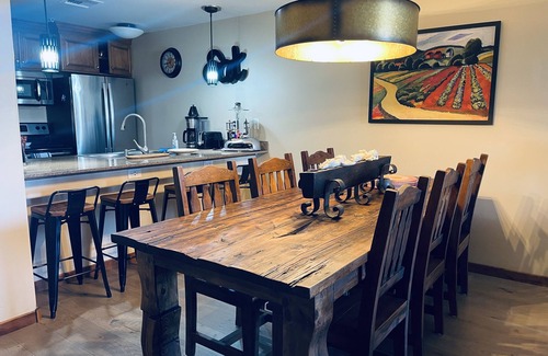 Carefree House | Secluded Moutain View Townhome + Foothills + Extended stays + Family sized +Golf