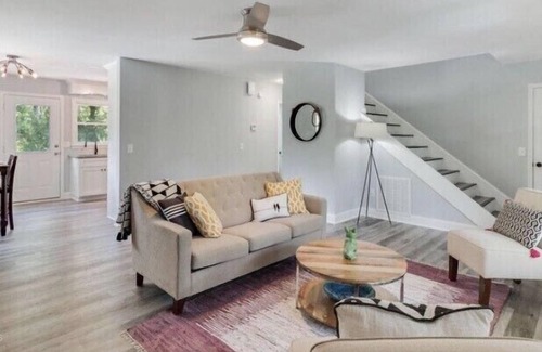 Burgaw House | Secluded Riverfront Get-A-Way