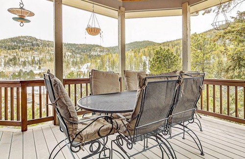Morrison House | Secluded & Spacious Mountain Getaway