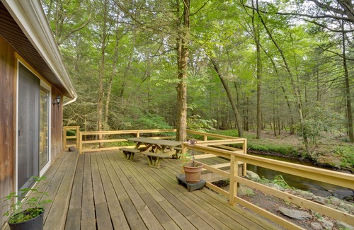 Reeders House | Secluded Stroudsburg Home - 5 Mi to Ski Resort