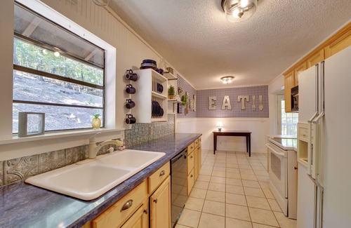 Vian Cabin | Secluded Vian Retreat Close to Tenkiller Lake