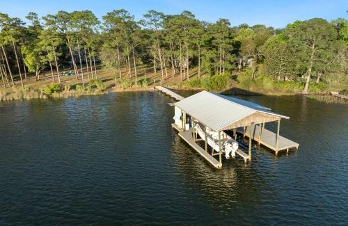 Perdido Beach House | Secluded Waterfront Retreat for 23 - Dock Pets OK