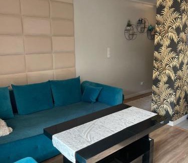 Kielce Apartment | SECRET GARDEN APARTMENT z ogródkiem, bezpłatnym miejscem w garażu podziemnym