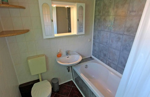 Roggentin Apartment | SEE 8431 - left - Apartments Qualzow SEE 8430