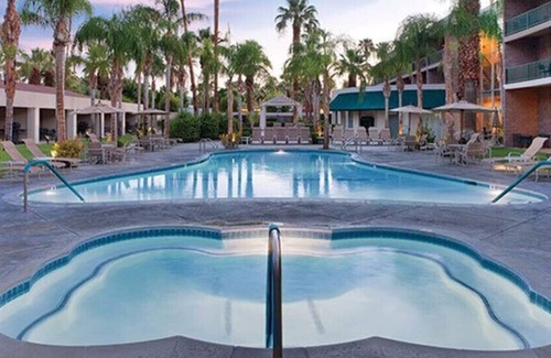 Uptown Design District Condo | See Palm Springs and relax in this 1BD condo with resort amenities including pool/hot tub