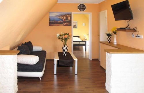 Verchen Apartment | Seeblick by Interhome