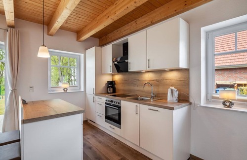 Warin House | Seeblick Warin - Very high quality vacation home directly on Lake Warin