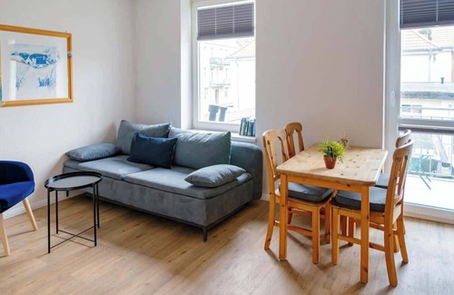 Warnemuende Apartment | Seenelke Summary: Com