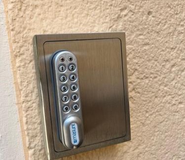 Limbach-Oberfrohna Apartment | Sehr schöne Wohnung,komplett neu eingerichtet