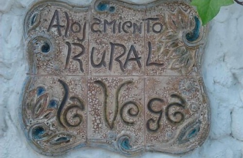 Cazalla De La Sierra Cottage | Self catering La Vega for 9 people