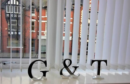 Chester Apartment | Self Catered Accommodation With Parking