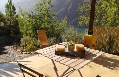 Guejar Sierra Cottage | Self catering Cortijo La Solanilla for 6 people