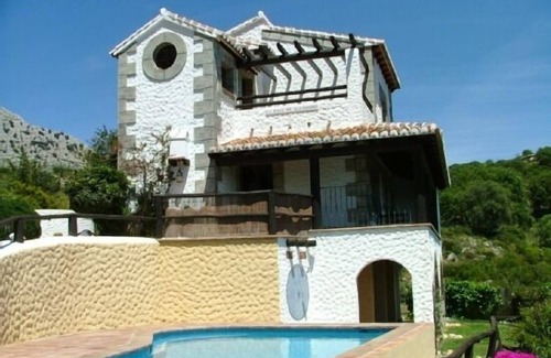 Alora Cottage | Self catering El Chorro Villas for 8 people