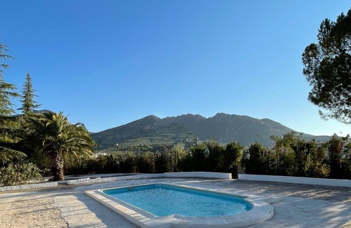 Quesada Cottage | Self catering El Llano for 8 people