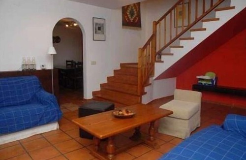 Bigues I Riells Cottage | Self catering La Polvorería for 10 people