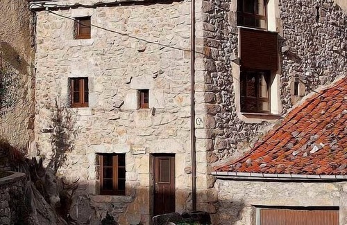 Sotres Cottage | Self catering La Ardina for 4 people