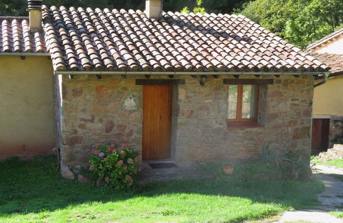 Riudaura Cottage | Self catering La Rovirota for 6 people