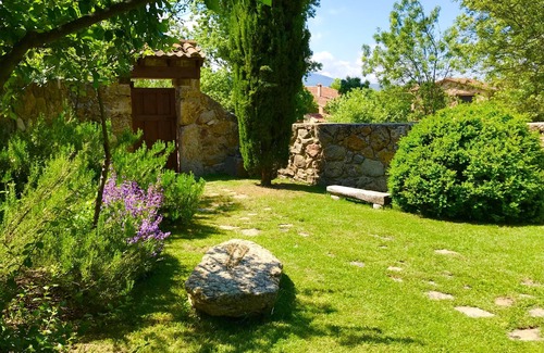 Sotosalbos Cottage | Self catering MAIN HOUSE of Saltus Alvus, dream house for 6/8 people