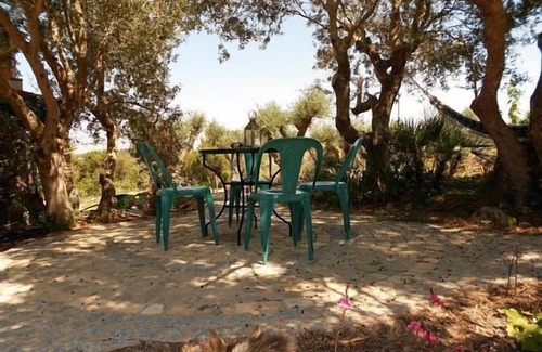 Alfarrobeira Cottage | Self catering Quinta Alfarrobeira for 5 people