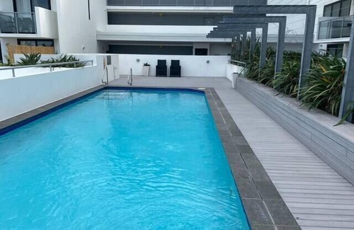Mackay Apartment | Self Check in Modern Studio Apartment