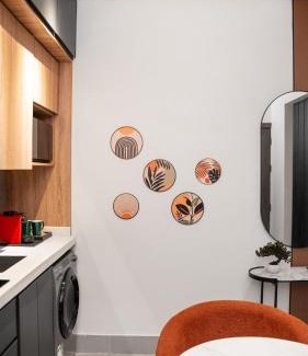 Al-Rawdah Apartment | Self Check-in Private Parking Central