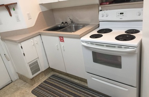 Fort St. John Apartment | self contained,laundry free internet nFully furnished Heat &Hot water included,