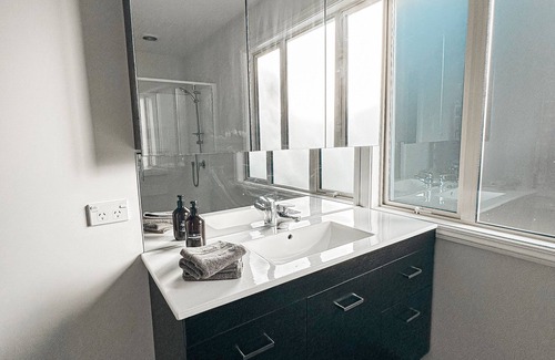 Wanaka Apartment | Self Contained Wanaka Guesthouse