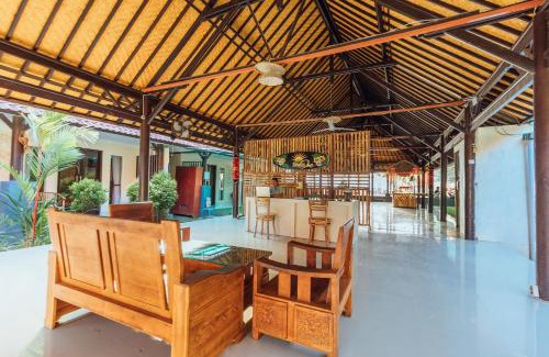 Sampalan Hotel | Semayaone Beach Hotel