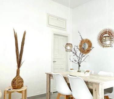Milatos Beach House | Semelli