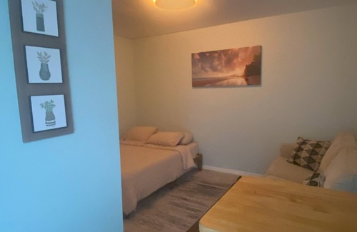 Seminole Apartment | Seminole Studio Near beautuiful Beaches!