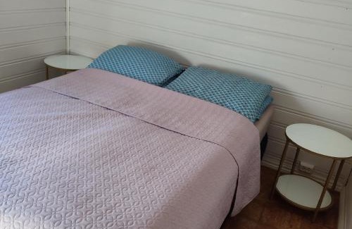 Biri House | Separate rooms in a large house,on the E6 road