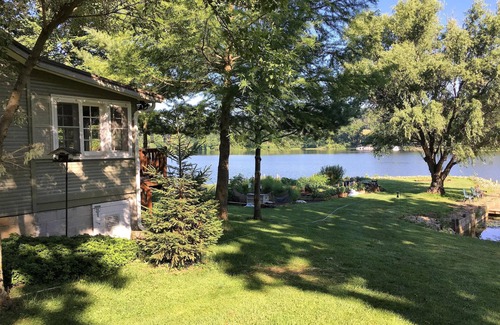 Lakeville Cottage | Sept 23-25&Oct 1-3 for Loudonville Street Fair-Lakefront Cottage at O'Dells Lake