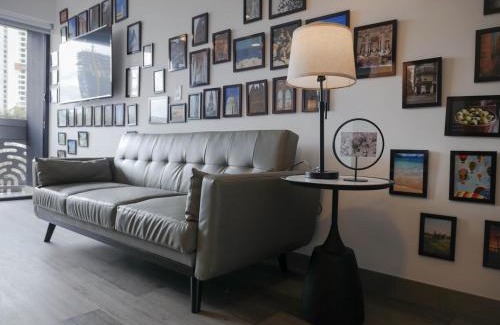 Barrio Escalante Apartment | Ser Escalante Modern Studio AC