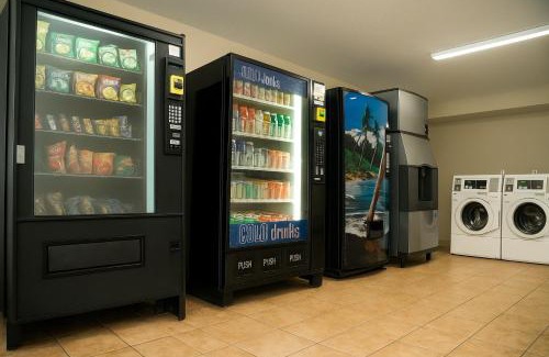 West Kissimmee Hotel | Serena Inn