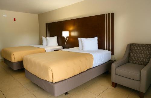 West Kissimmee Hotel | Serena Inn