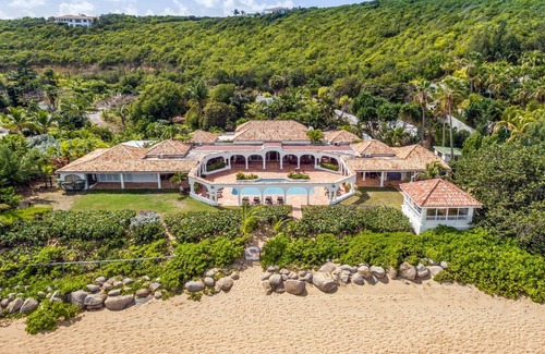 Les Terres Basses Villa | Serena | Luxury Beachfront Villa in St Martin |