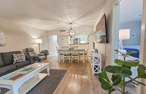 Arcadian Shores Cabin | Serene 2 bedroom, 2 bath lodge, with full access to amenities, 101AC