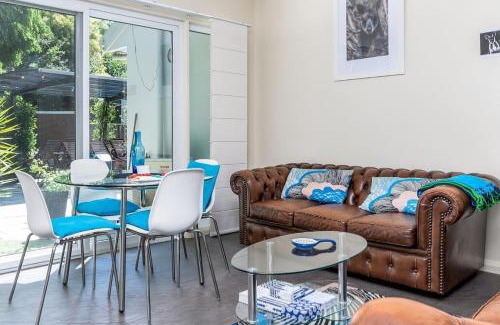 Griffith House | Serene 2BR House near the heart of Kingston - Hosted by CanStay