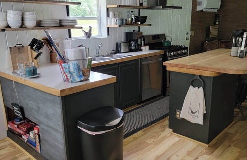 Frontier House | Serene 3/2 Lakefront Getaway with Sauna. Sleeps 10+ in Hillsdale County Michigan