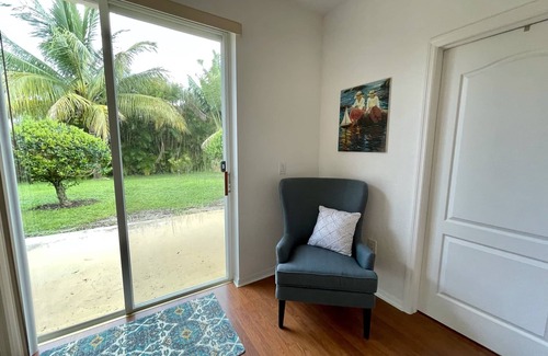 Bonita Springs House | Serene 3BD/2BA Home w/Lanai overlooking Coconut Trees: 9 Mi to Beach!